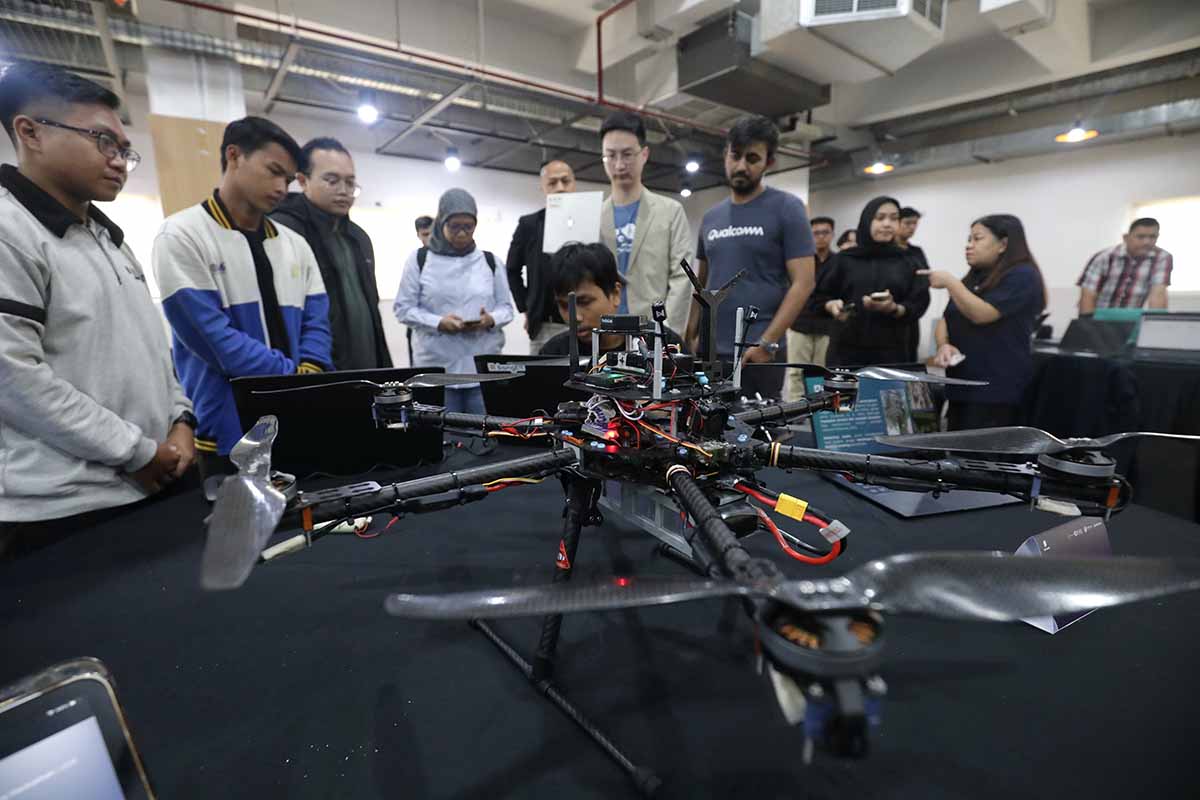 Pertarungan Inovasi 24 Jam, Ini Deretan Teknologi Futuristik dari Hackathon 2025