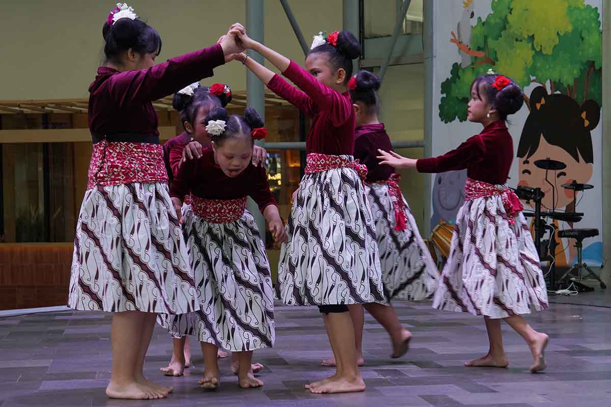 Pesona NTT Warnai Panggung Difabel di Ajang Sahabat Istimewa