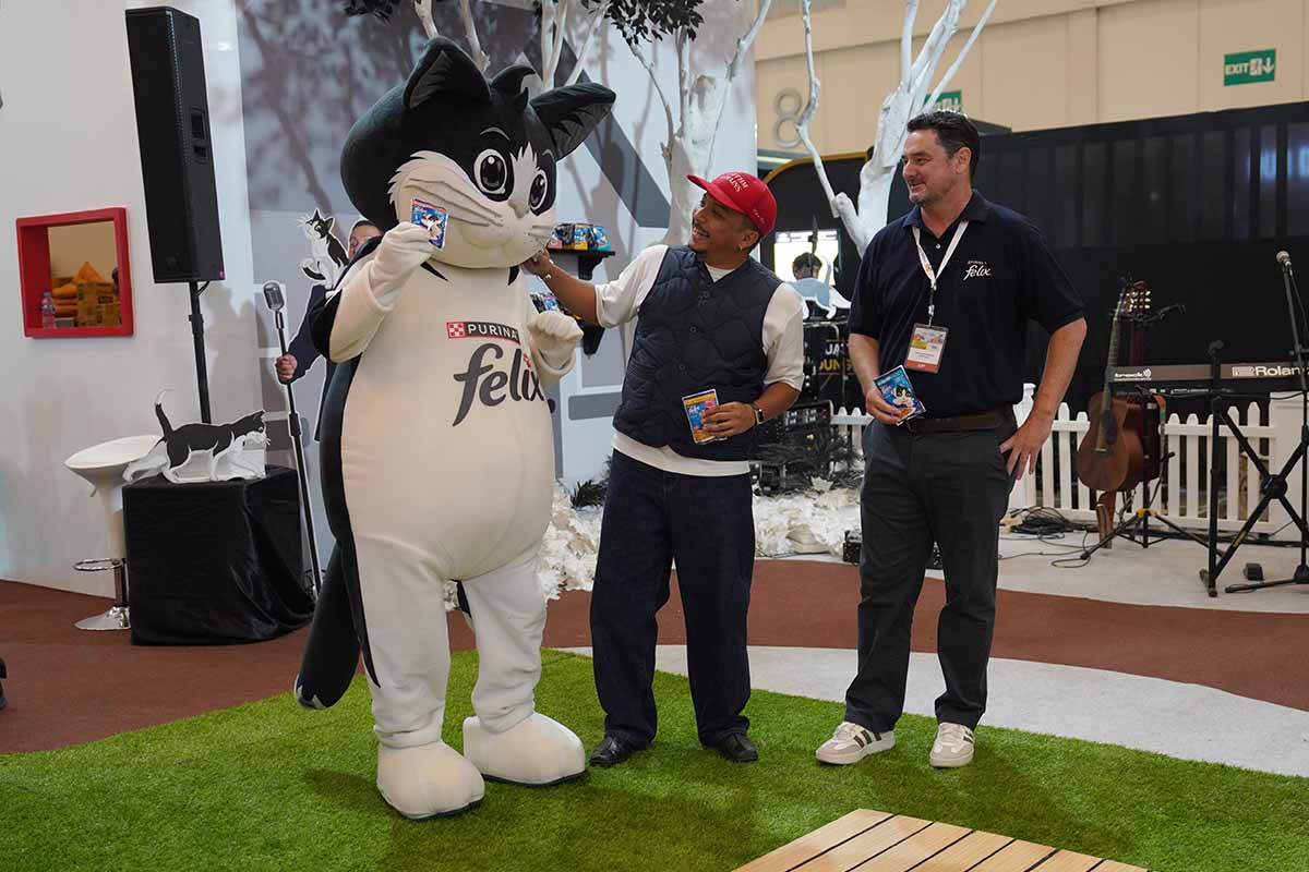 Kucing Jadi Inspirasi Musik, Begini Cerita Sal Priadi di Panggung PURINA FELIX