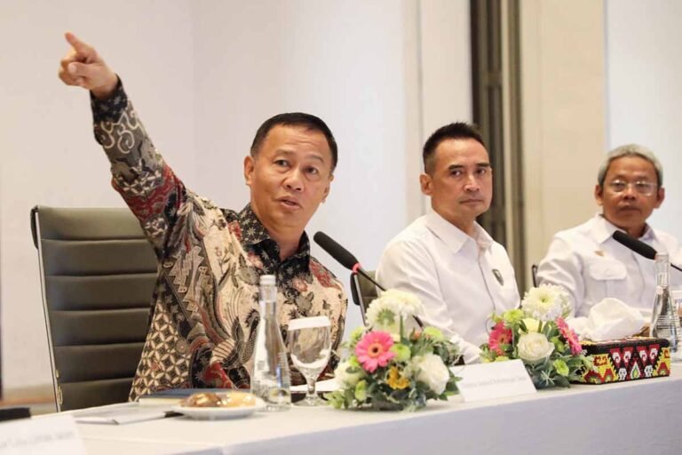 Antisipasi Libur Nataru, Kemenhub Siapkan One Way hingga Ganjil Genap di Jateng–DIY