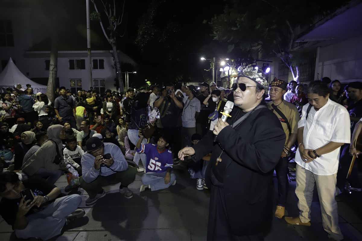 UMKM Bangkit, Aksi Jersey untuk Pak Menteri Padati Kota Tua