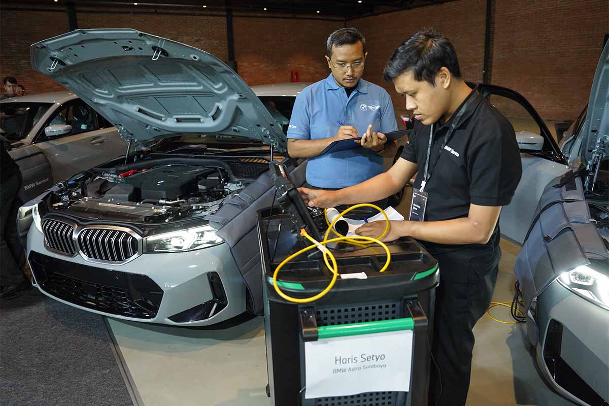 Delapan Teknisi Adu Keahlian dalam BMW Technician Excellence Competition 2025

