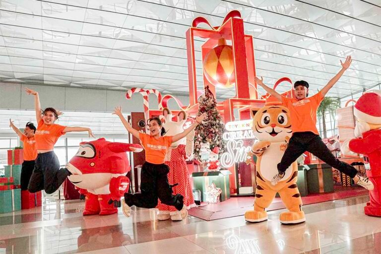 Anak Bosan Saat Liburan? Toys Kingdom Sulap Terminal 3 Soetta Jadi Arena Bermain