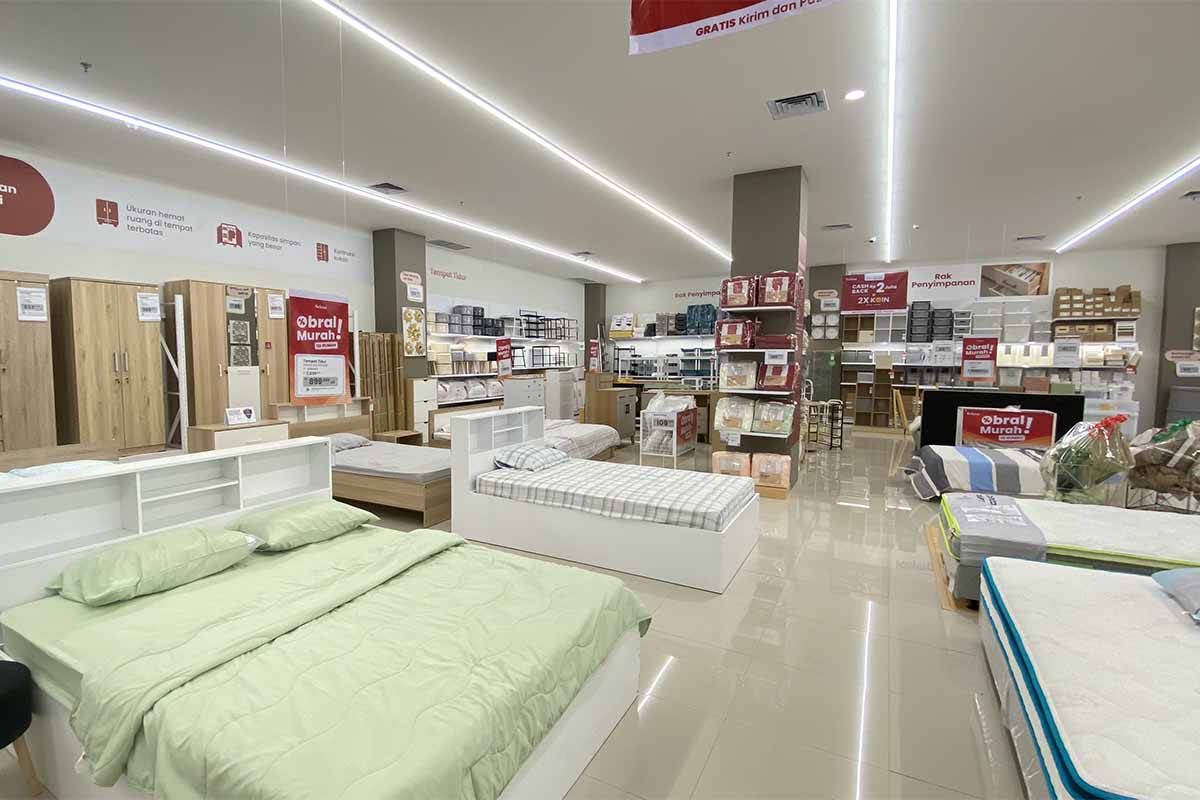 Kawan Lama Group Boyong AZKO hingga Chatime Mausk ke Tuban