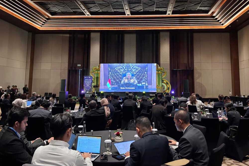 Transaksi Digital Indonesia Naik, QRIS Pecahkan Rekor 148 Persen