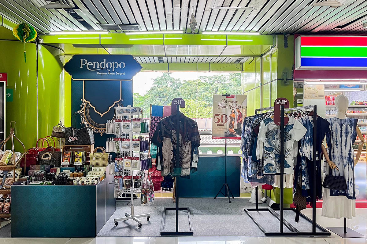 Mudik Bisa Tetap Stylish, Pendopo dan KAI Gelar Fashion Wastra di Stasiun Gambir