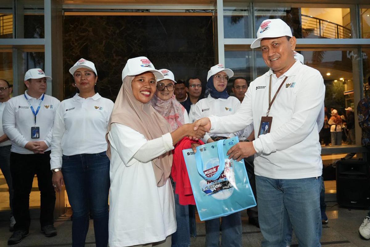 Mudik Nyaman Tanpa Biaya, IDSurvey Siapkan Bus dan Kereta untuk 1.400 Pemudik