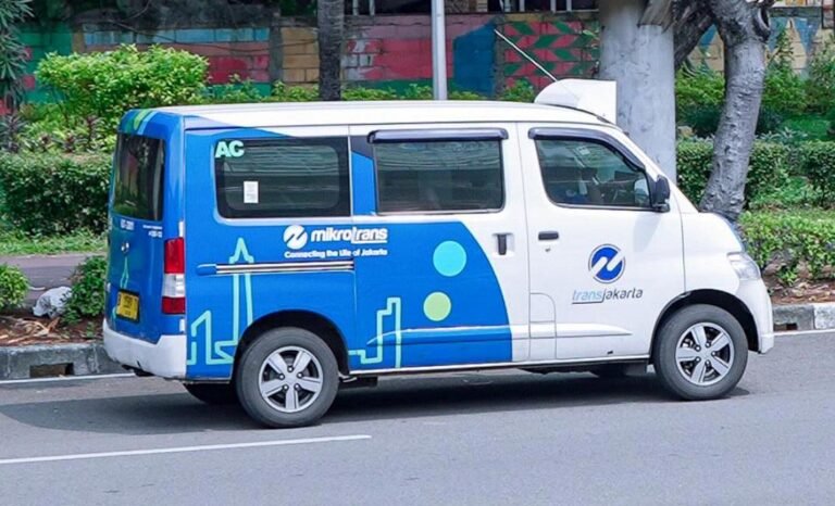 Mau Jadi Pramudi Mikrotrans Jakarta? Gaji dan Pelatihan Menanti