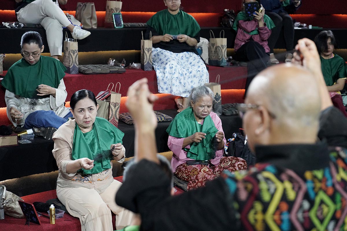 Cara Mudah Tampil Cantik dengan Gelung Nusantara