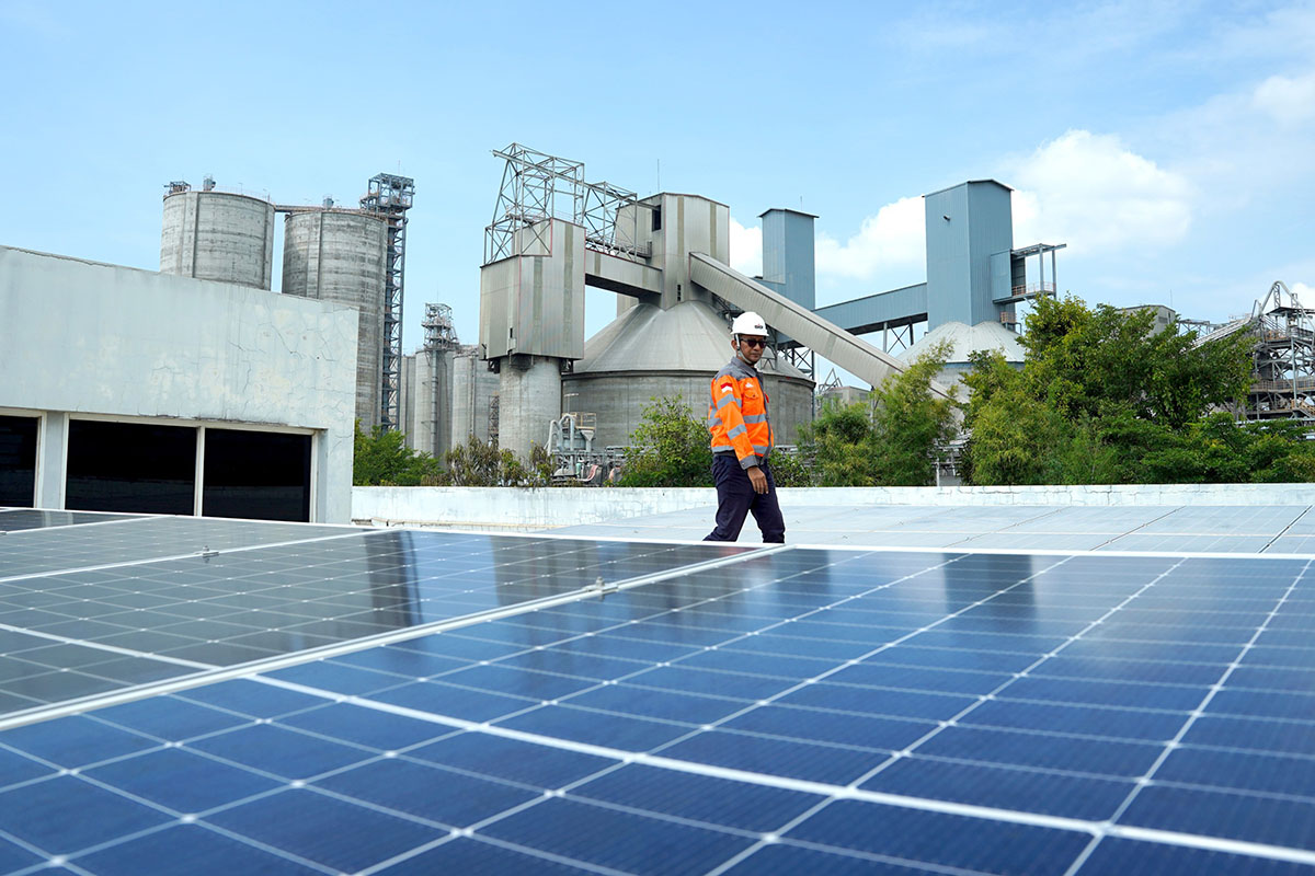 SIG Gaspol Energi Bersih! Emisi Turun, Batu Bara Ditekan