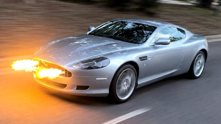 Aston Martin DB9 Bekas Disulap Jadi Mobil 007 Ala James Bond