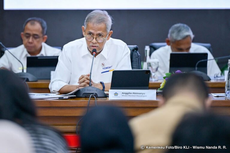 Dana Nasabah Perbankan Naik Tajam, Simpanan di Atas Rp5 Miliar Melonjak