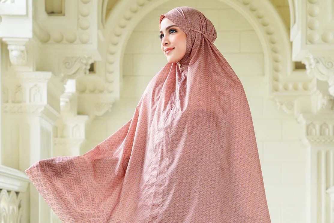 Buttonscarves Bawa Kerinduan ke Tanah Suci Lewat Haramain 2 Series