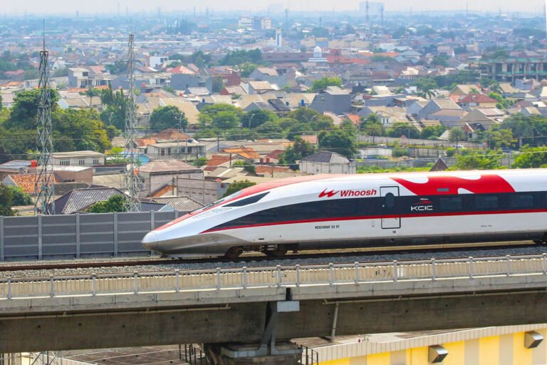 Perpres Kereta Cepat Jakarta-Bandung Terbit, Pemerintah Siapkan Antisipasi Cost Overrun