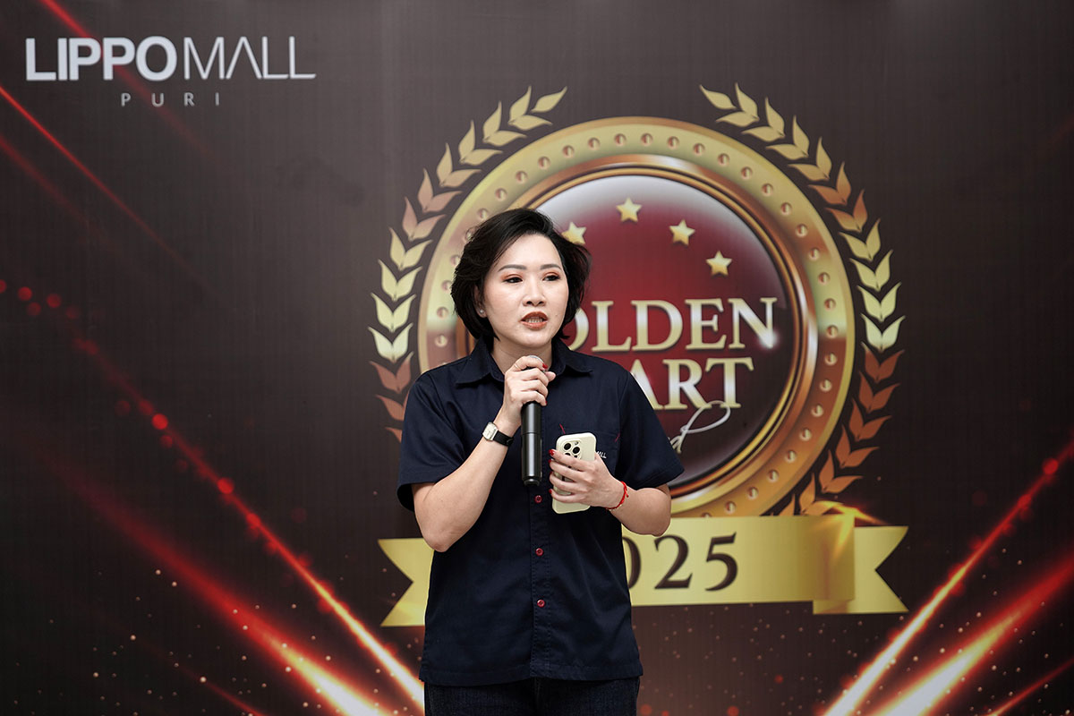 Ribuan Barang Pengunjung Mall Dikembalikan, Sosok Frontliner Ini Diguyur Penghargaan