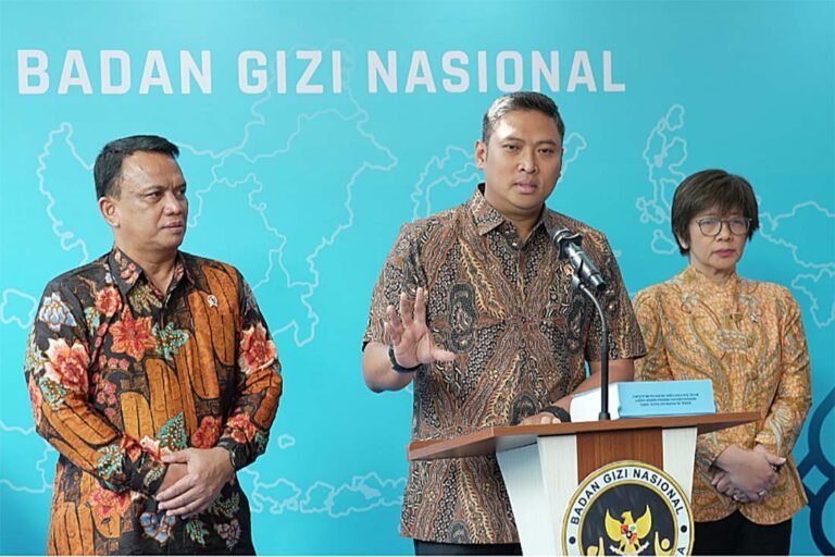 BGN Temukan 414 Dapur MBG Bermasalah, Pastikan Tak Ada yang Kebal Hukum