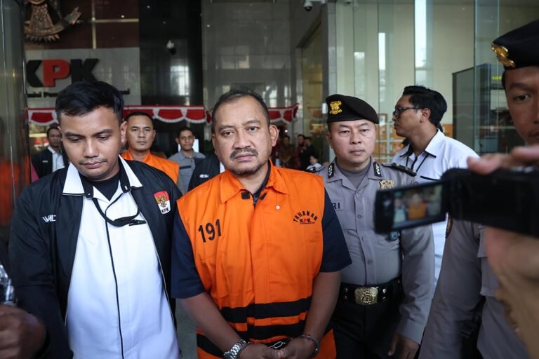 KPK Tahan Bupati Pemalang, Gubernur Jateng: Sudah Sampai Nyinyir Kami Ingatkan