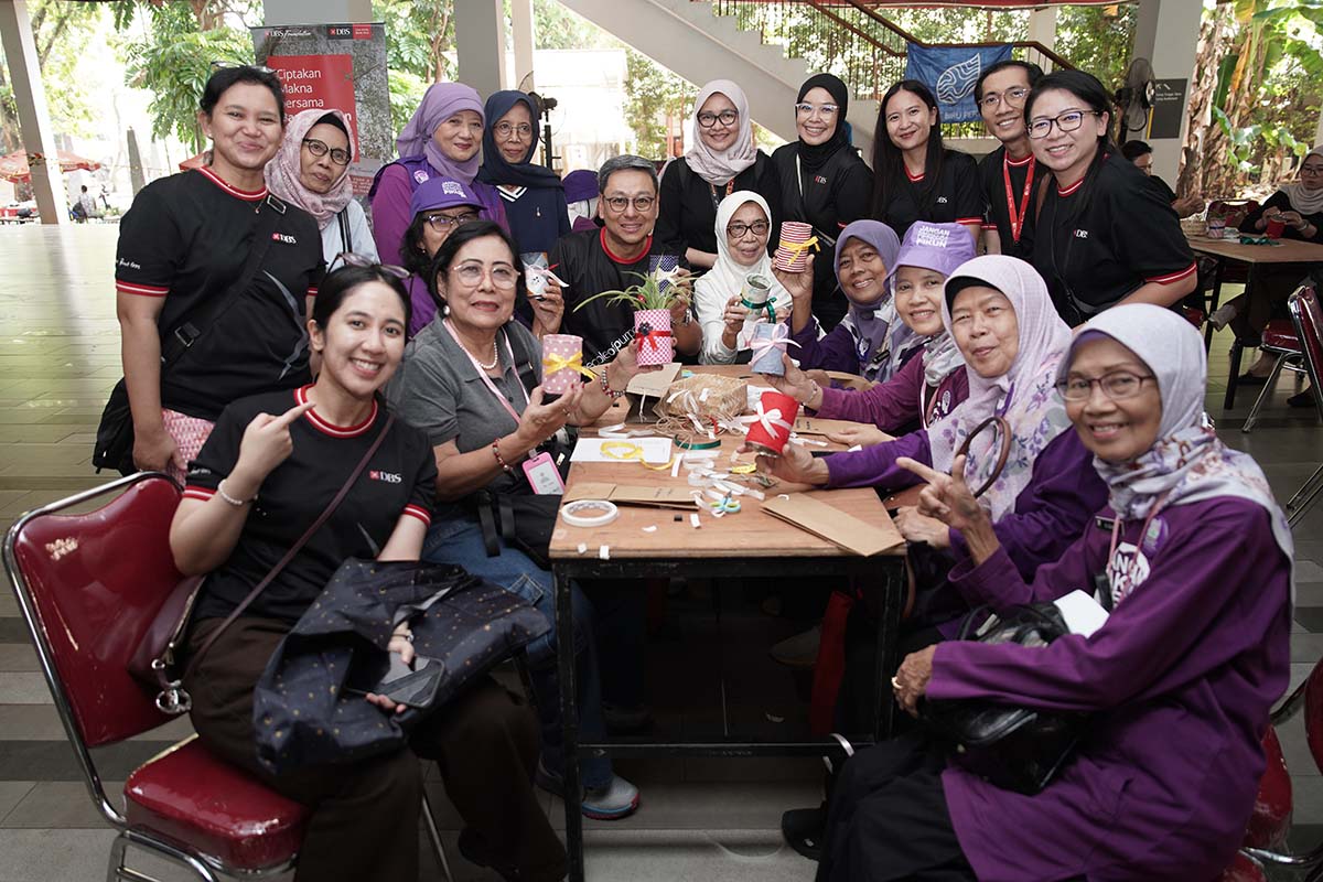 Ageing Population Jadi Tantangan Baru, Bank DBS Siapkan Lansia Tetap Berdaya