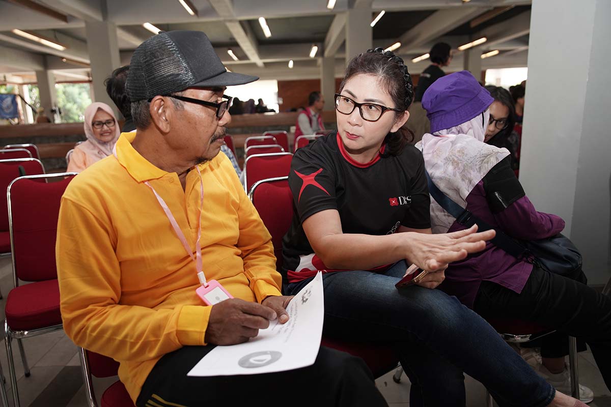 Ageing Population Jadi Tantangan Baru, Bank DBS Siapkan Lansia Tetap Berdaya