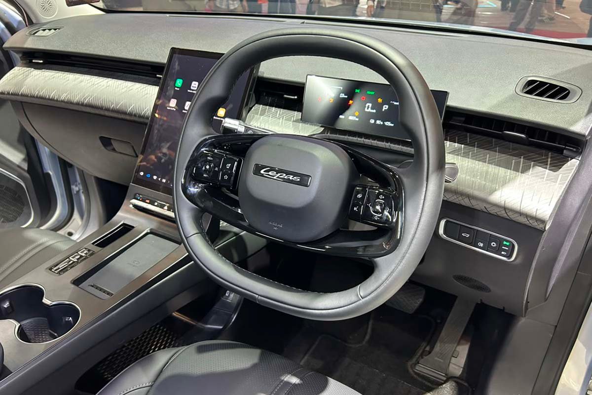 LEPAS E4 EV Tawarkan Jarak Tempuh 600 Km dan Fast Charging 20 Menit
