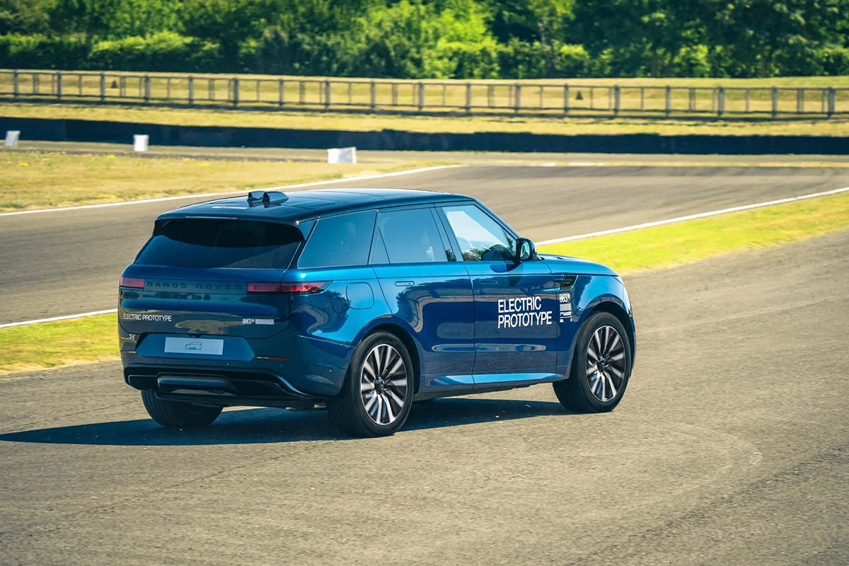 Range Rover Sport Electric Segera Meluncur, Tenaganya Diklaim Lebih Buas dari Sebelumnya