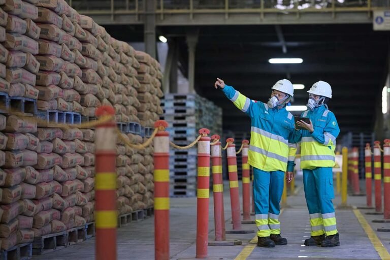 SIG Catat Penjualan 15 Juta Ton, Strategi Transformasi Bisnis Berbuah Manis