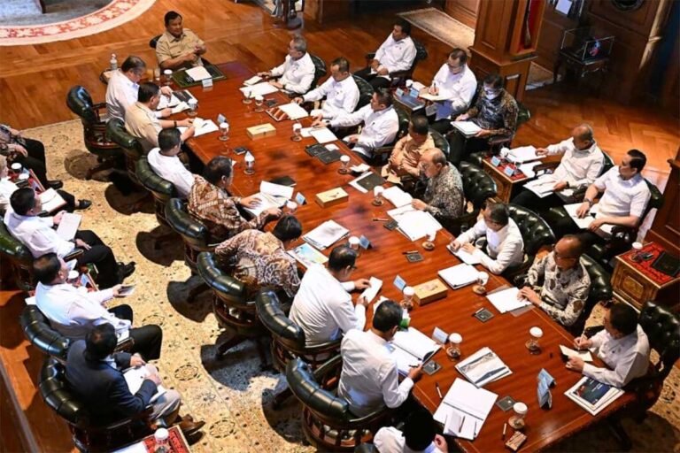 Nelayan Bernapas Lega, Prabowo Pangkas Harga BBM Khusus Kapal 30–200 GT
