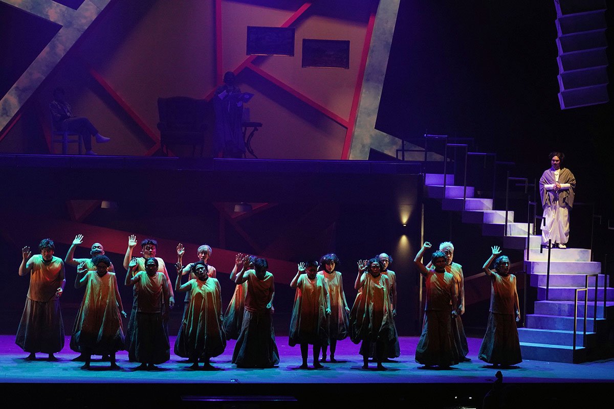 Teater Koma Hidupkan Rumah Sakit Jiwa dengan Wajah Baru