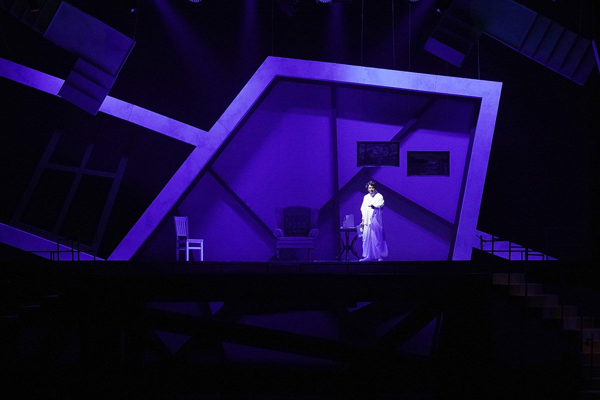 Teater Koma Hidupkan Rumah Sakit Jiwa dengan Wajah Baru