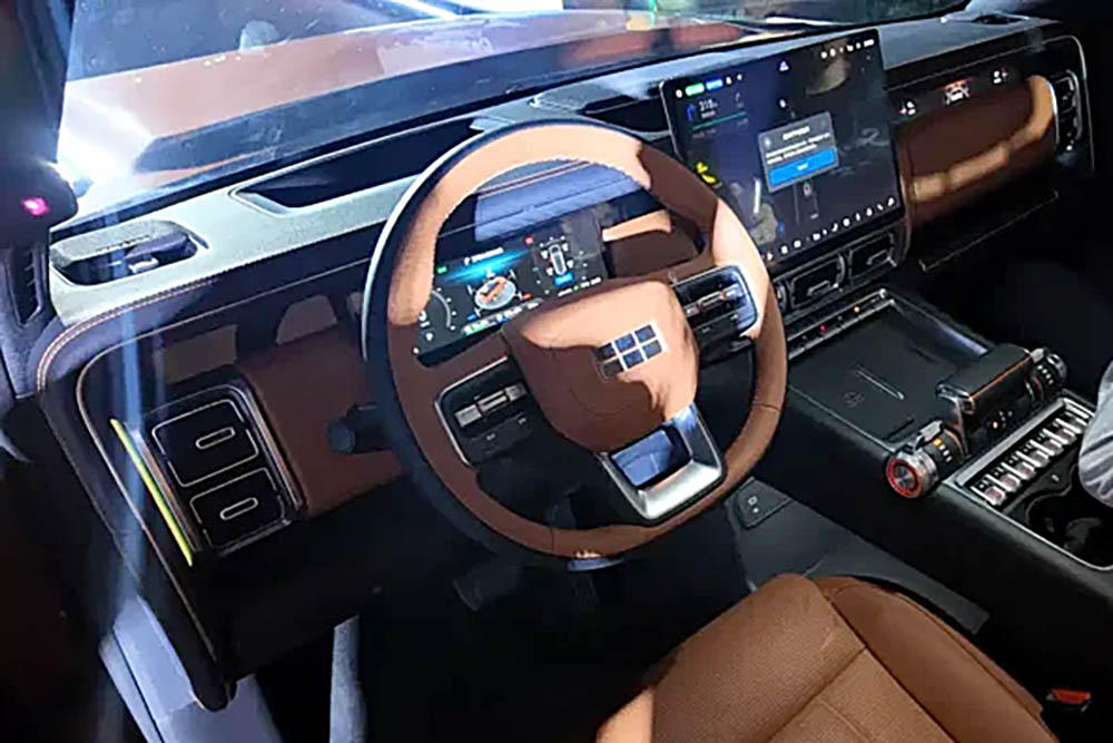 SUV Baru Geely Curi Perhatian, Intip Fitur dan Performa Galaxy Cruiser 700