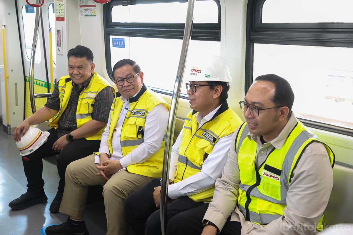 Progres LRT Jakarta Capai 95 Persen, Bakal Layani 80 Ribu Penumpang per Hari