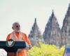 Momen Prabowo Dampingi PM Modi Menikmati Kemegahan Candi Prambanan