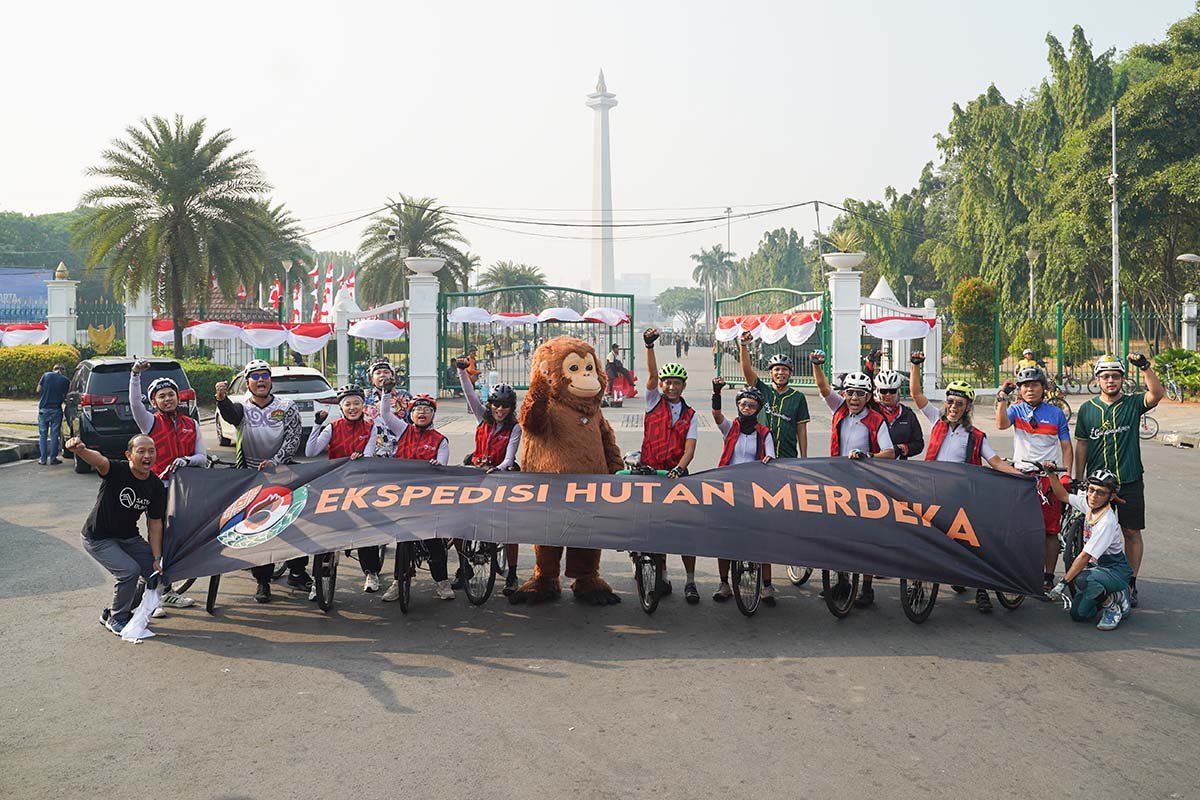 Orangutan Tapanuli di Ambang Punah, Lima Pesepeda Tempuh 1.700 Km Gaungkan Selamatkan Hutan