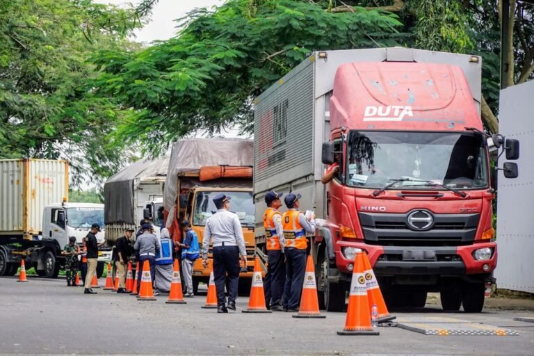 Kemenhub Tindak 142 Ribu Kendaraan Angkutan, Ini Jenis Pelanggaran Terbanyak