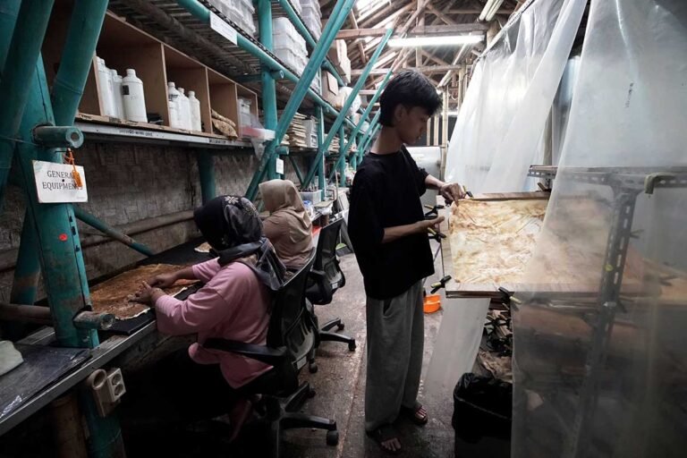 Limbah Jadi Material Masa Depan, Parongpong RAW Lab dan MYCL Buka Peluang Ekonomi Baru