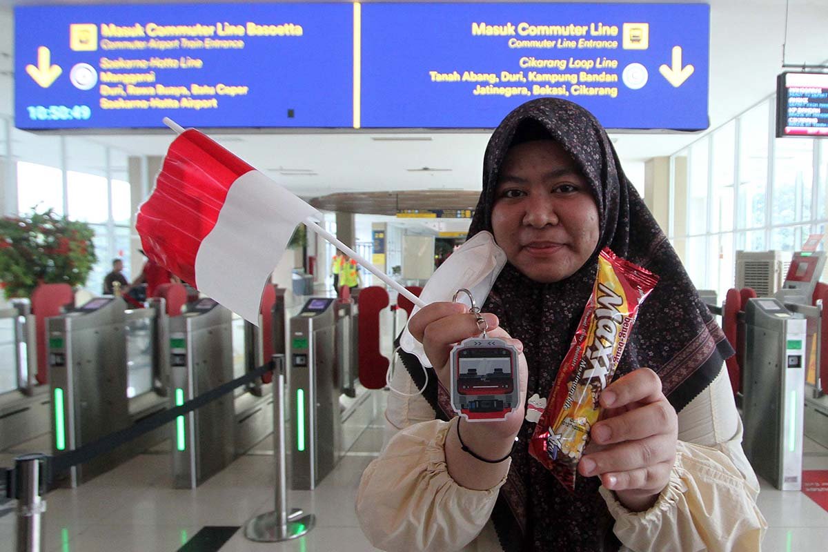 KAI Commuter Bikin Tarif Spesial HUT RI, Naik Kereta Cuma Rp8
