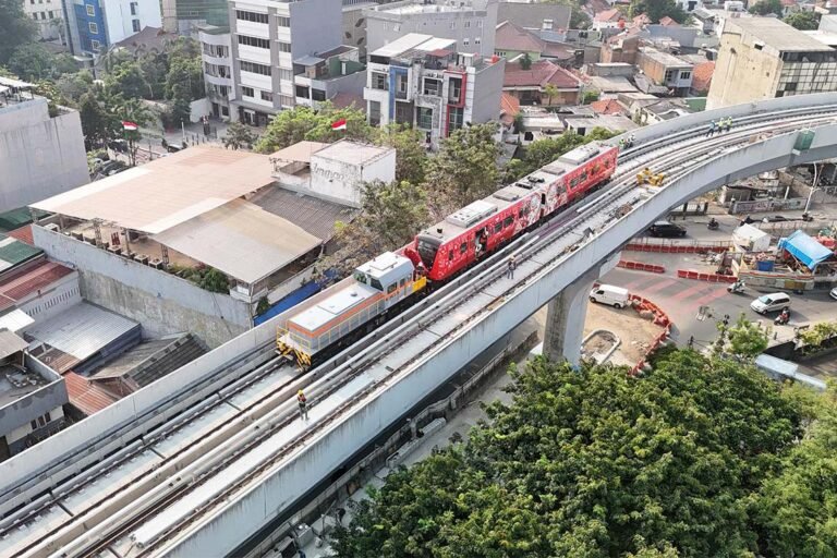 LRT Jakarta Tambah Rute Baru, Kelapa Gading–Manggarai Ditargetkan Angkut 80.000 Penumpang