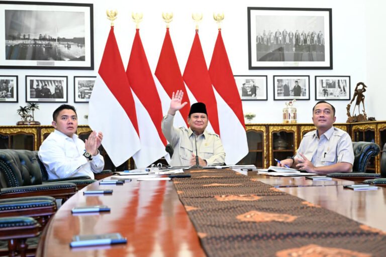 Prabowo Ungkap Capaian TNI-Polri: Ribuan Jembatan hingga Sumber Air Bersih Dibangun