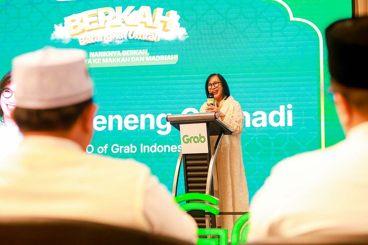 Grab Berangkatkan 105 Mitra Pengemudi Umrah Gratis, Ada Kisah Inspiratif di Baliknya