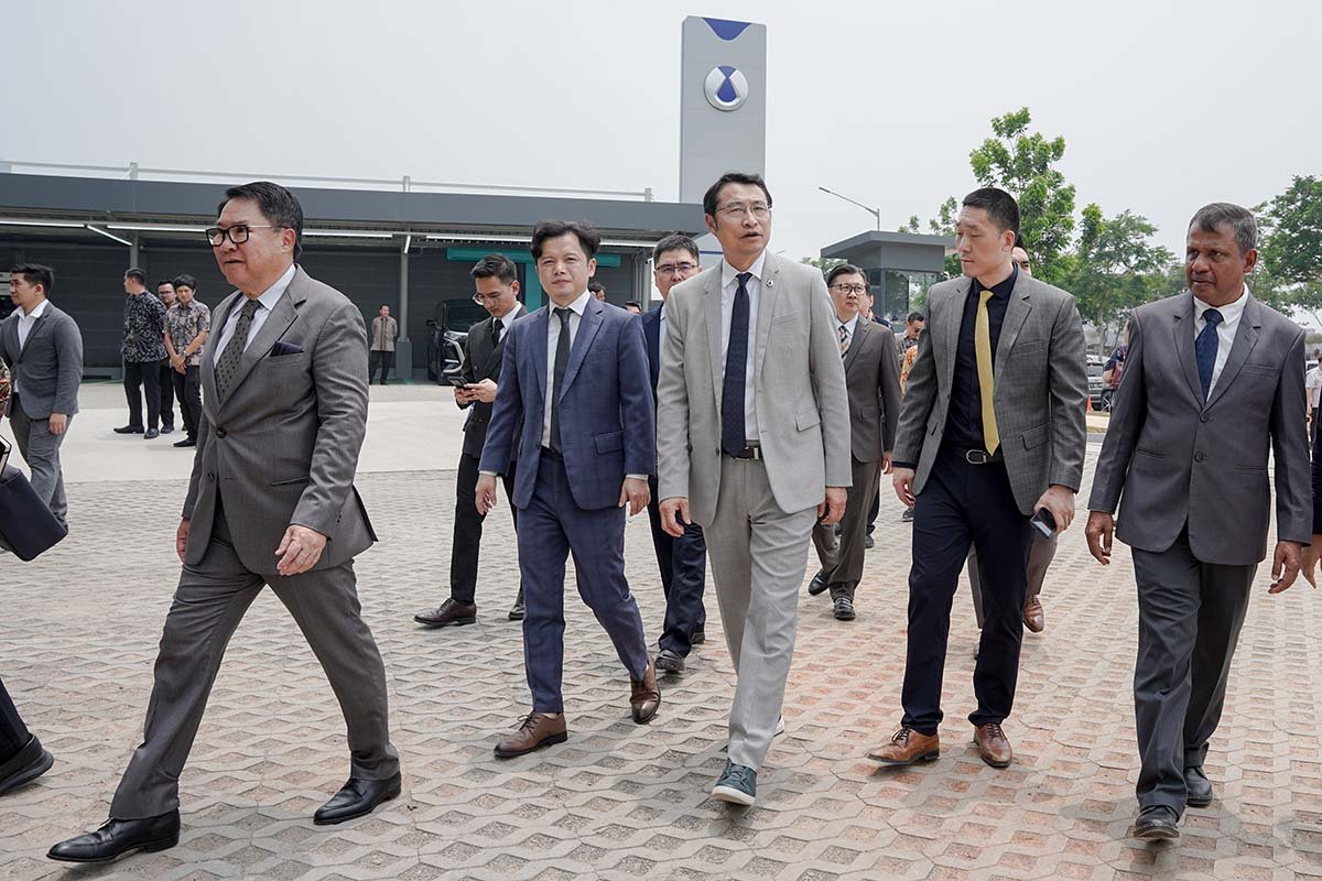 BYD dan DENZA Perluas Jaringan di Indonesia, Arista Group Buka 20 Diler
