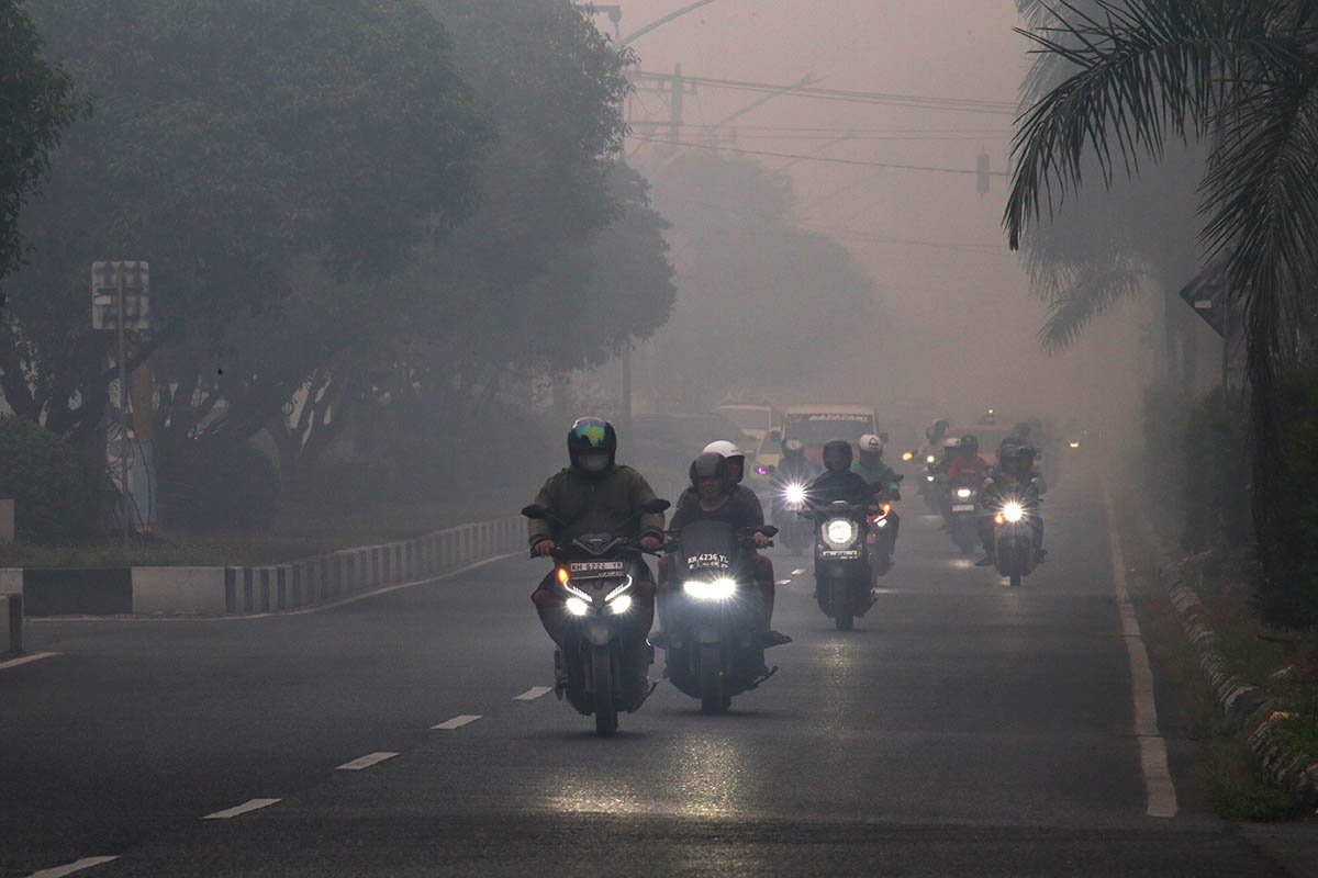 Kabut Asap Karhutla Mengancam Pernapasan, Rumah Oksigen Jadi Tempat Perlindungan Warga