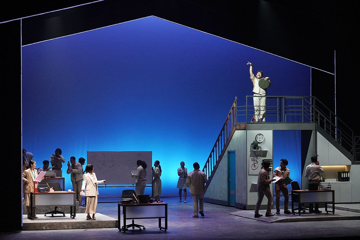 Menemukan Arti Rumah Lewat Perjalanan Kaluna di Home Sweet Loan The Musical
